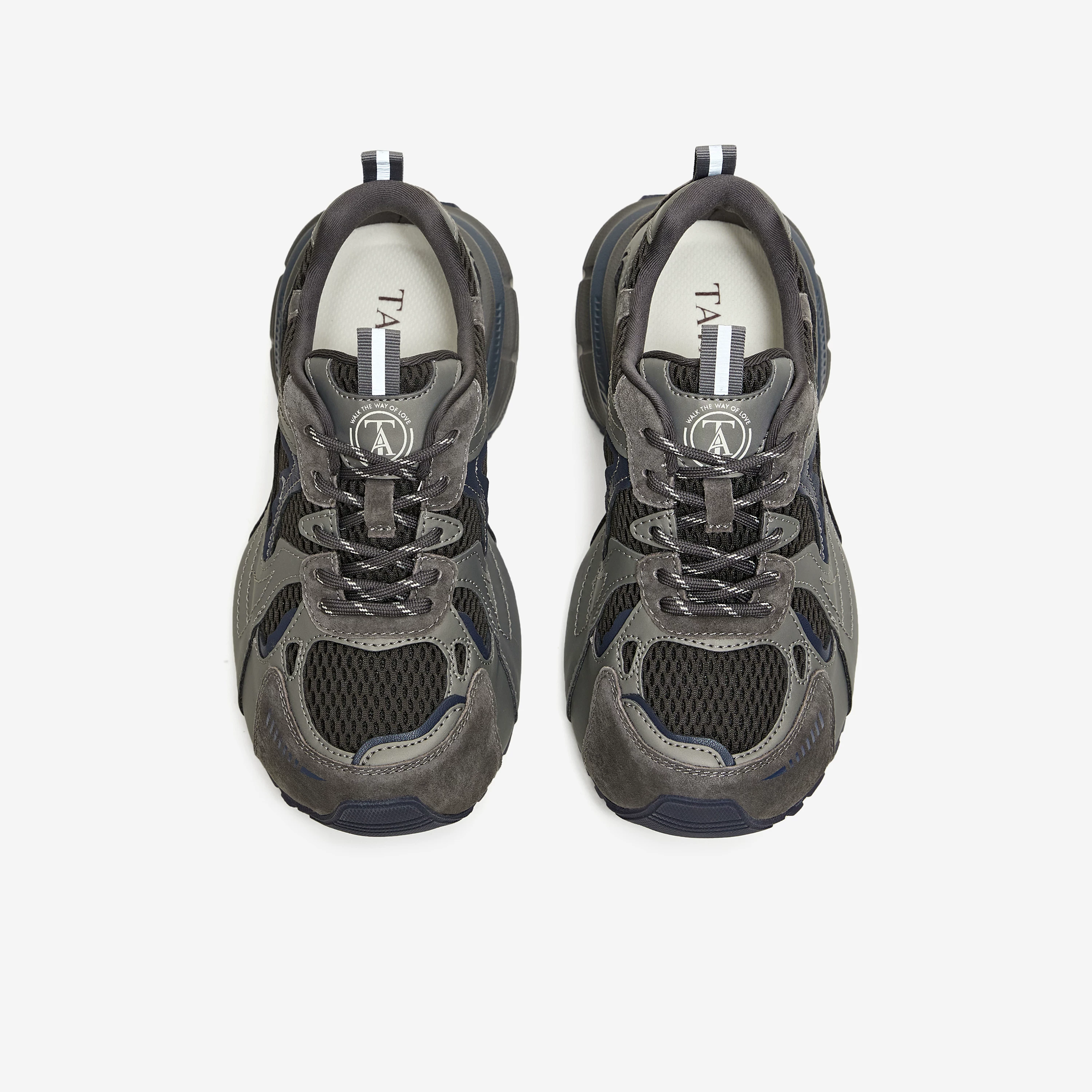 Giày Nữ TATA 2026 Thời Trang Mùa Xuân Giày Đa Năng Giày Đế Dày Bố Giày G2H01AM6