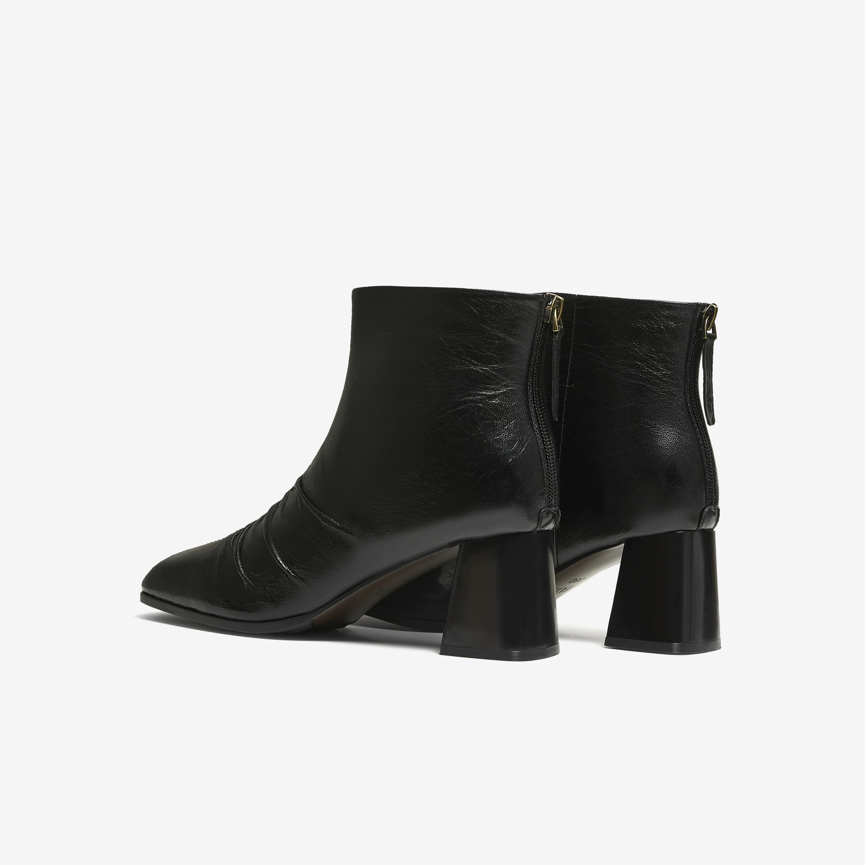 Giày bốt nữ TATA 2025 Giày bốt thời trang Chunky Heel Giày bốt ngắn da cừu Giày cao gót Martin Boots Slim Boots UWK01DD5