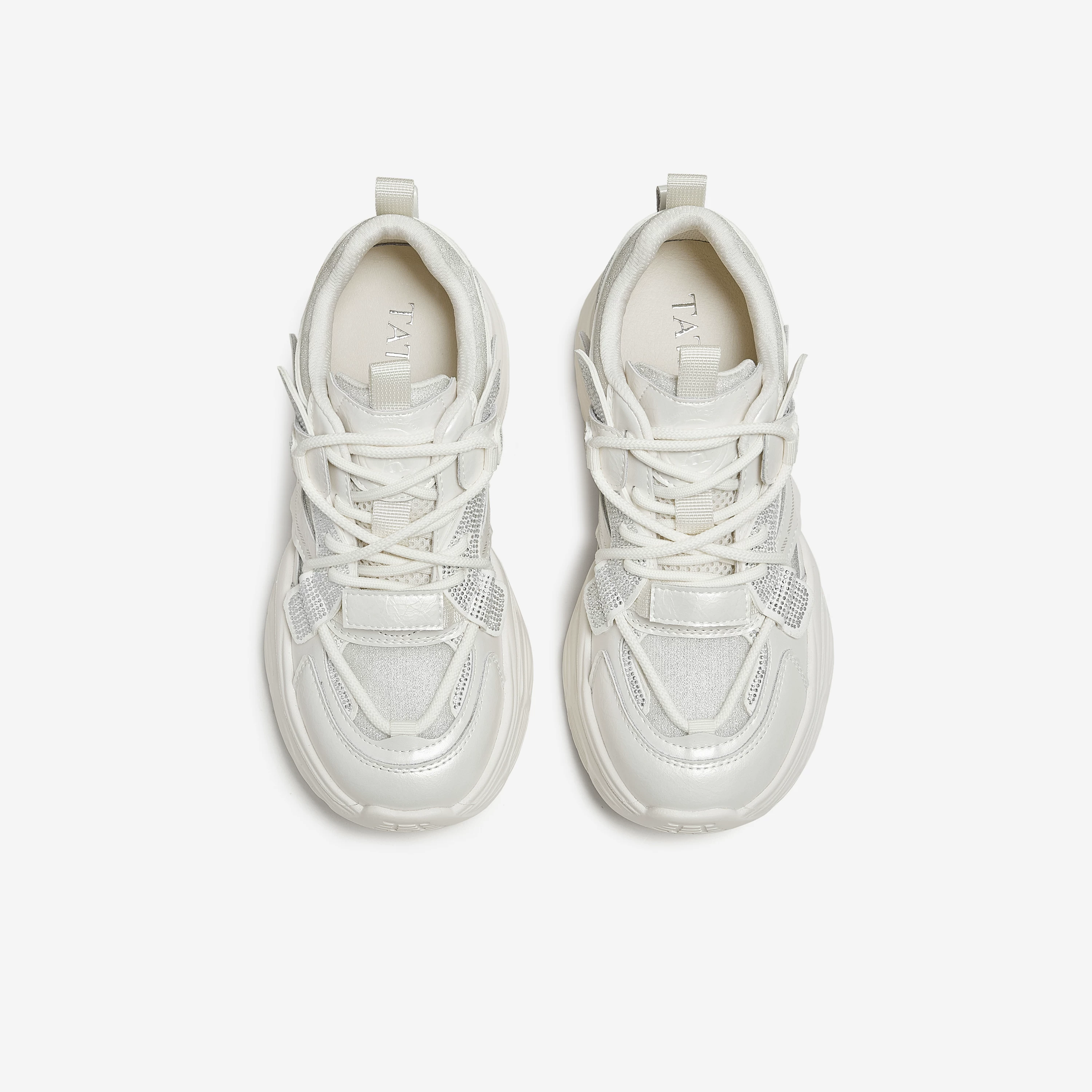 Giày nữ TATA thời trang mùa đông giày thể thao đa năng màu trắng đế dày tăng chiều cao giày bố 5XH03CM5