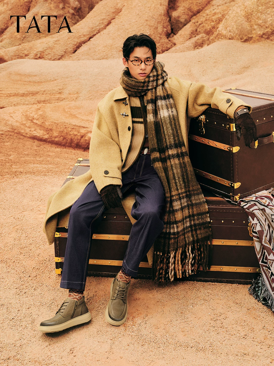 Giày Công Sở Nam TATA 2025 Giày Thường Ngày Đa Năng Mùa Đông Giày Bốt Martin Đế Dày Cổ Thấp VPZ01DD5