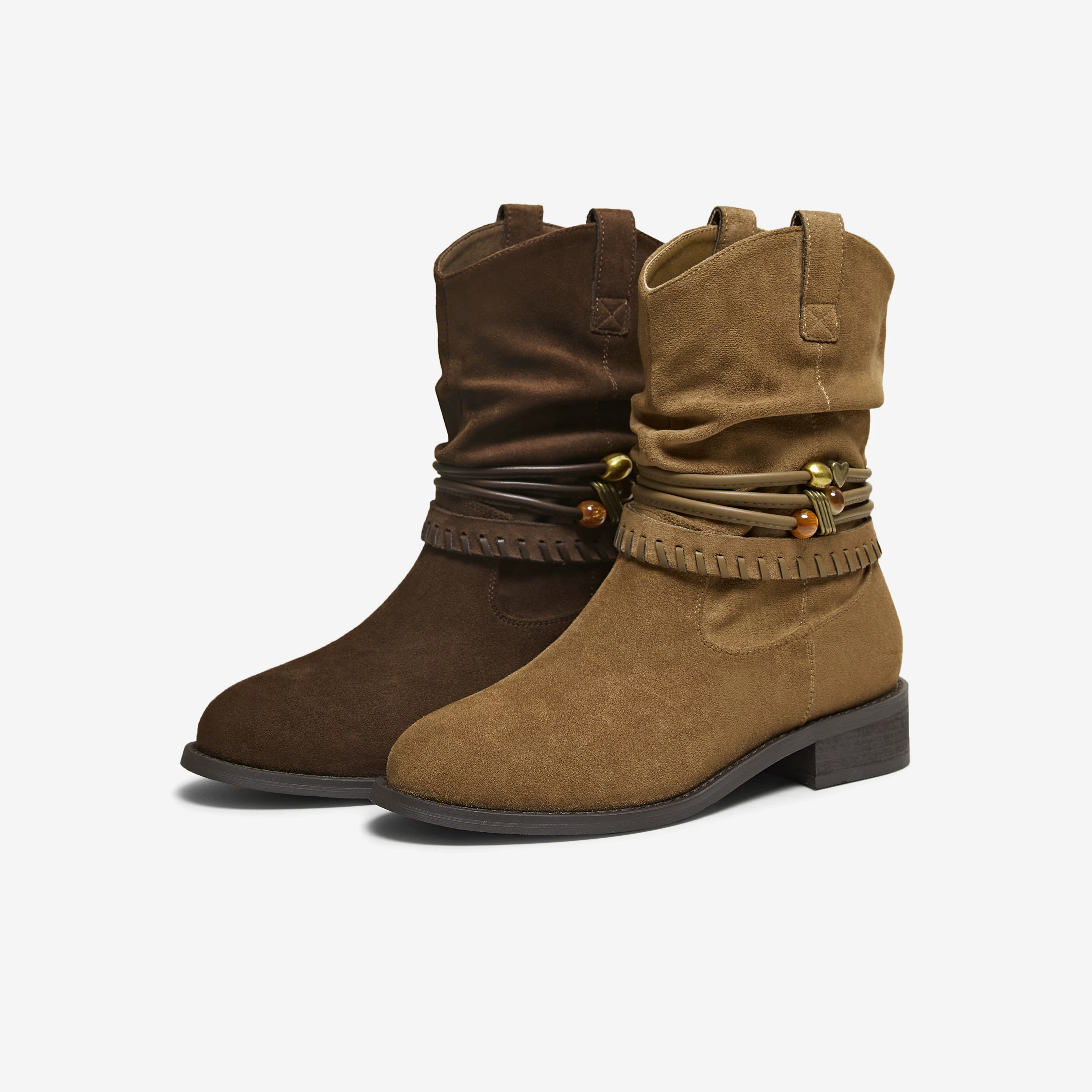 Giày Bốt Tây TATA Cho Nữ Mùa Đông 2025 Phong Cách Mới Giày Bốt Có Thể Xếp Chồng Đa Năng Giày Bốt Thời Trang Thông Thường Giày Bốt Đến Giữa Bắp Chân CKU02DZ5