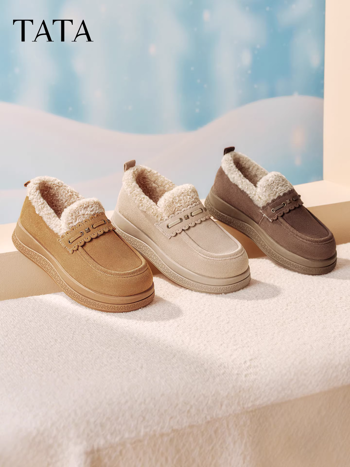 Giày cotton nữ TATA 2025 Giày lông đế dày mới Giày nữ có lót lông cừu Giày cotton ấm áp Giày đơn YPF04DM5