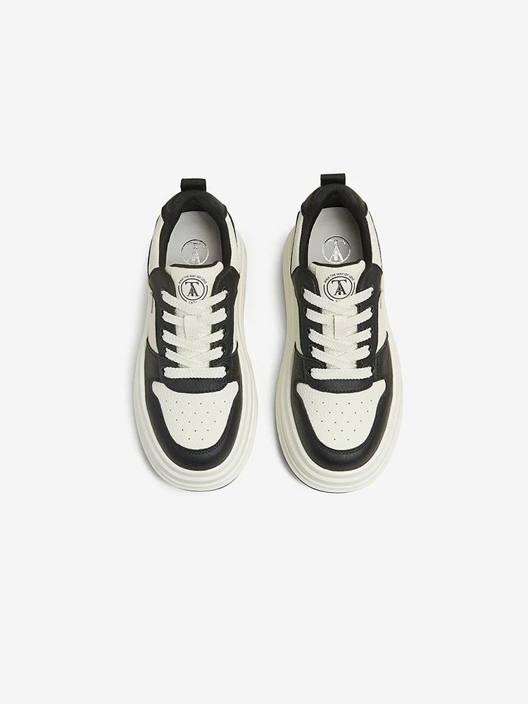 Giày thể thao đế dày TATA Giày nữ mùa xuân Giày trắng mới Giày nữ Panda Giày thường JNF01AM5