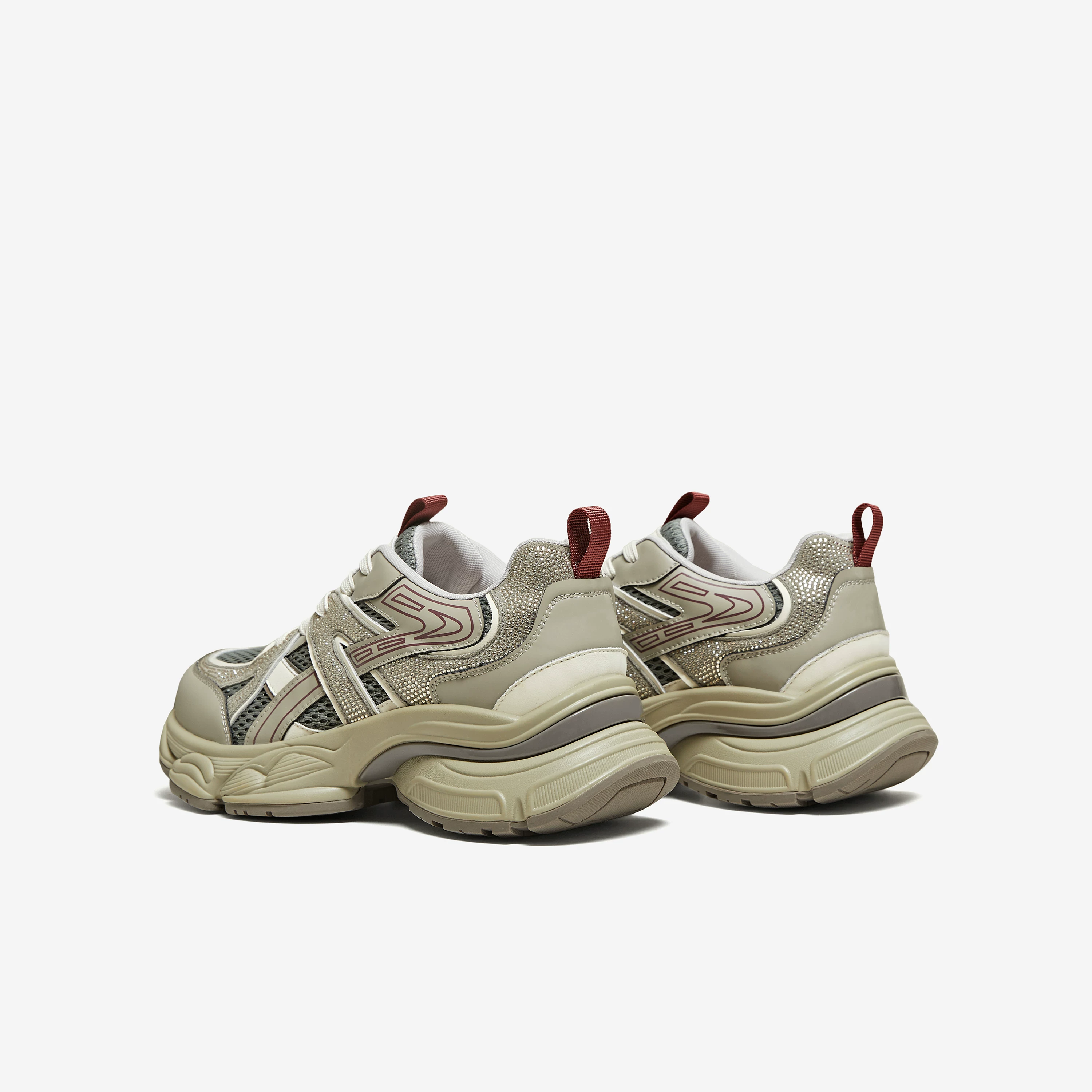 Giày TATA Dad dành cho nữ Mùa đông 2025 Giày thời trang mới Giày thể thao đa năng đế dày 5XU02CM5