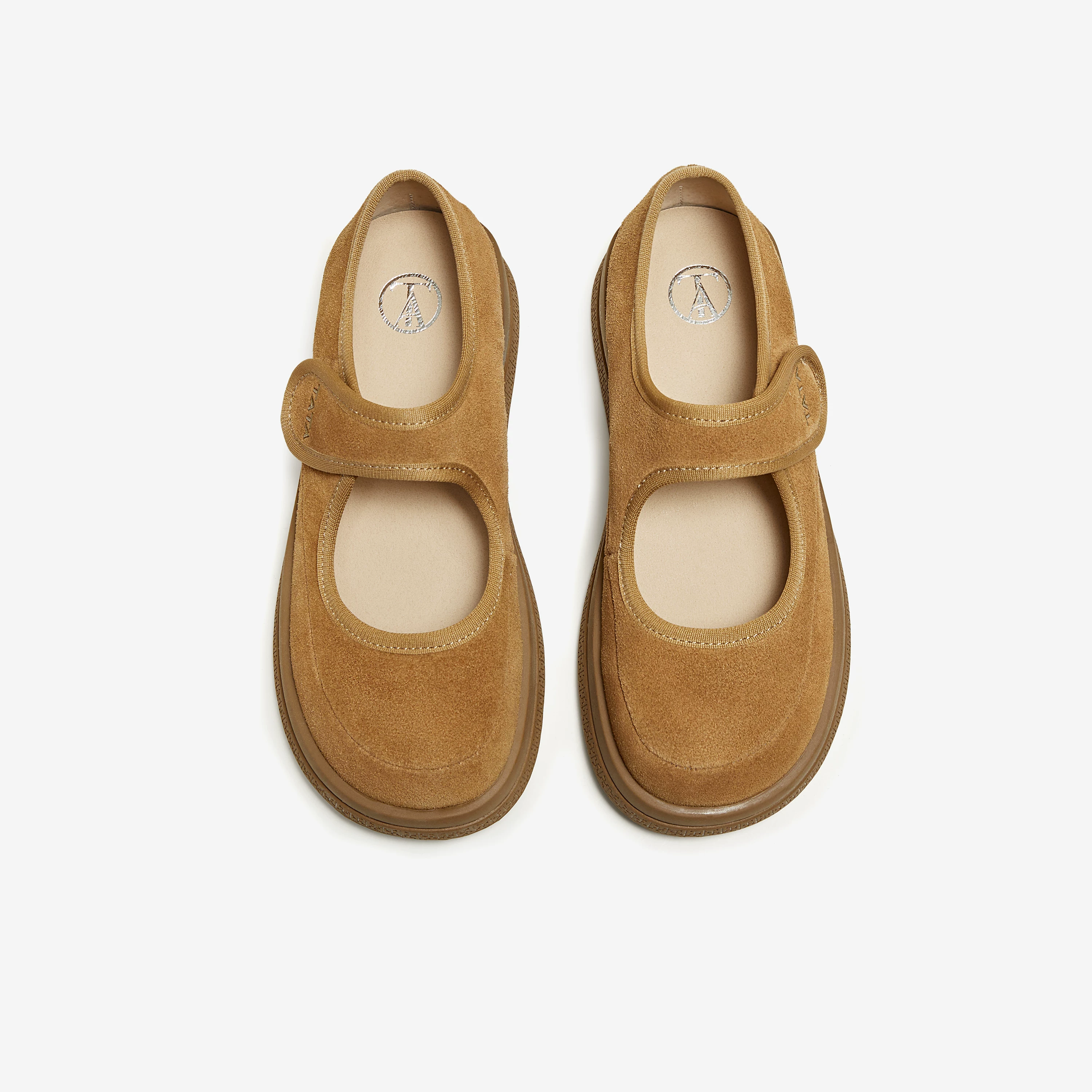 Giày nữ TATA 2025 mùa đông mới kiểu retro đế dày Mary Jane giày thấp cổ phong cách Birkenstock YPF02CQ5