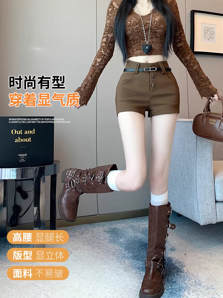 Quần short kaki nữ, thích hợp cho mùa xuân, thu đông, quần sành điệu và quyến rũ, quần ôm hông, quần short boot.