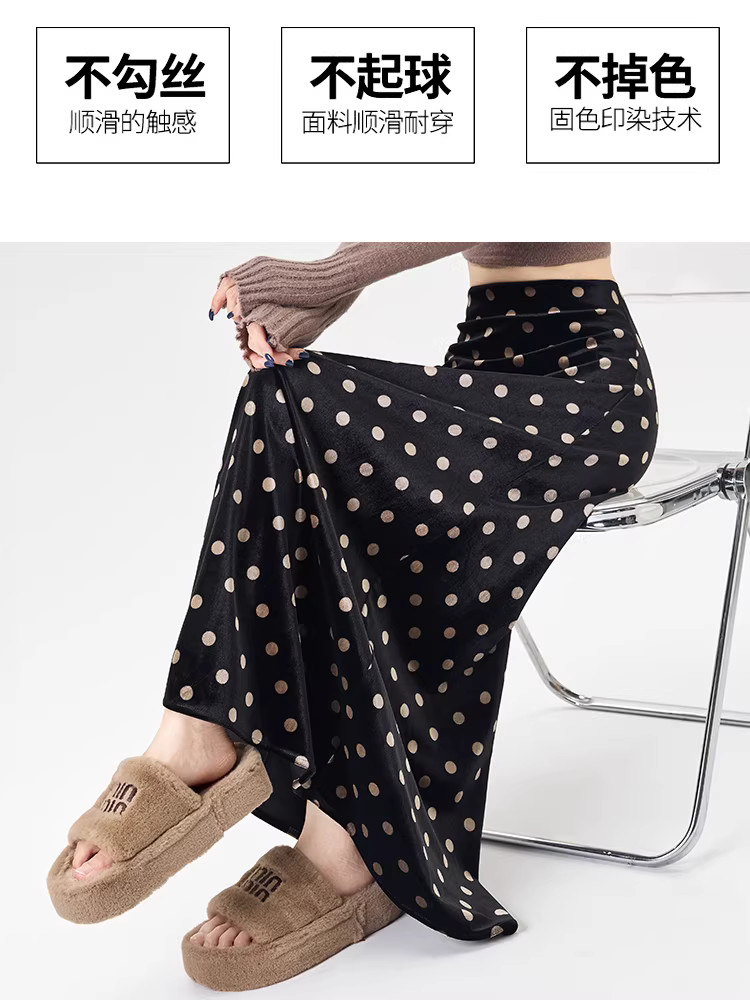 Váy nhung chấm bi cho nữ, váy dù dài vừa phải cho mùa thu đông, váy rất đẹp phối với áo len, váy dài.