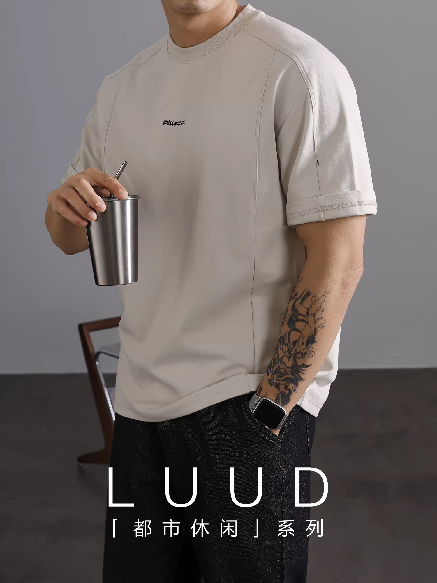 Áo thun ngắn tay thêu đơn giản mùa hè của thương hiệu LUUD dành cho nam, thiết kế đường phố sành điệu với họa tiết chắp vá, áo cổ tròn thông thường.