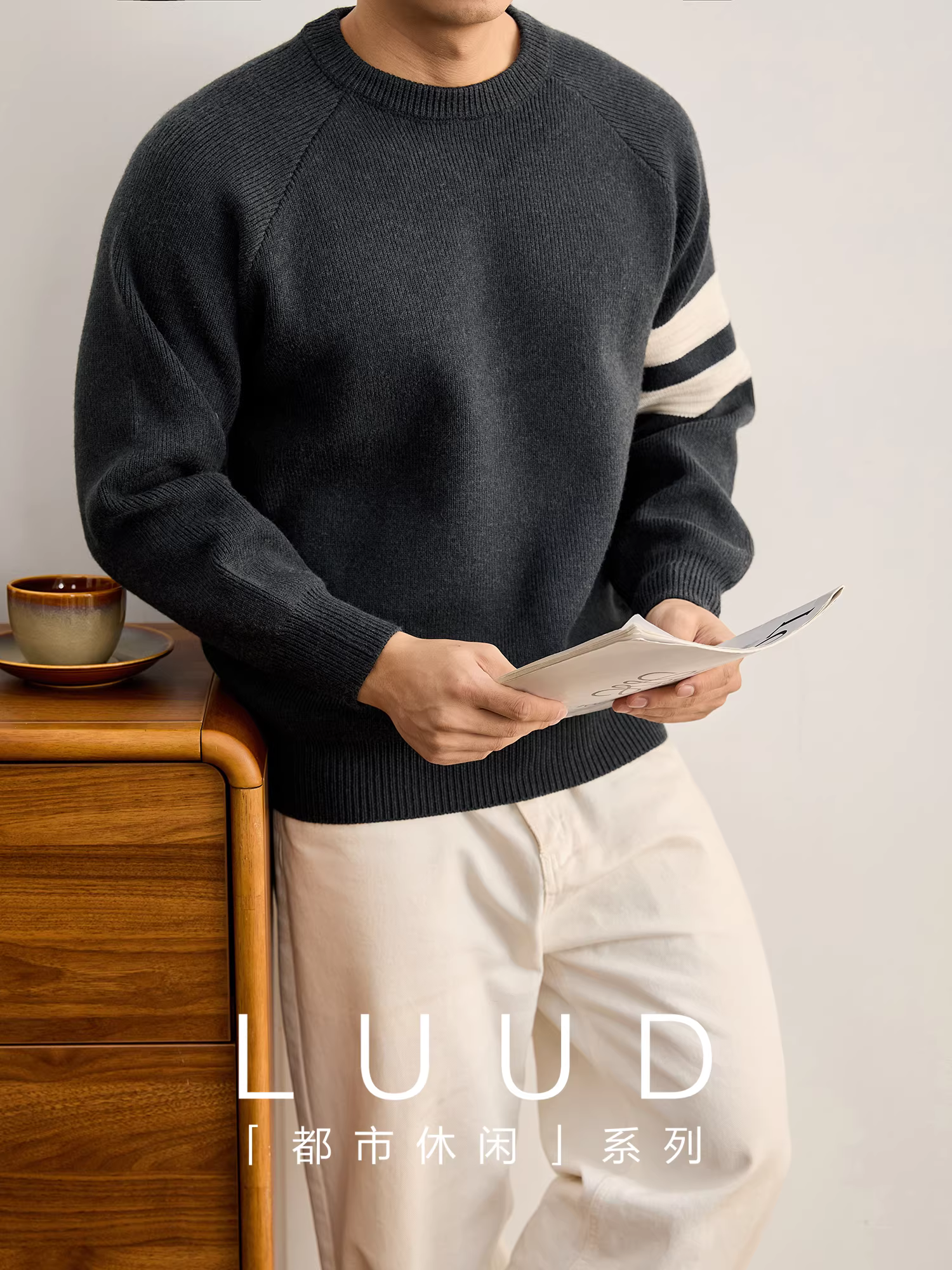 Áo len nam LUUD cao cấp 810g, kiểu dáng tối giản, thời thượng, sang trọng, cổ tròn, chất liệu dệt kim, ấm áp mùa thu đông, áo len chui đầu hai sọc.