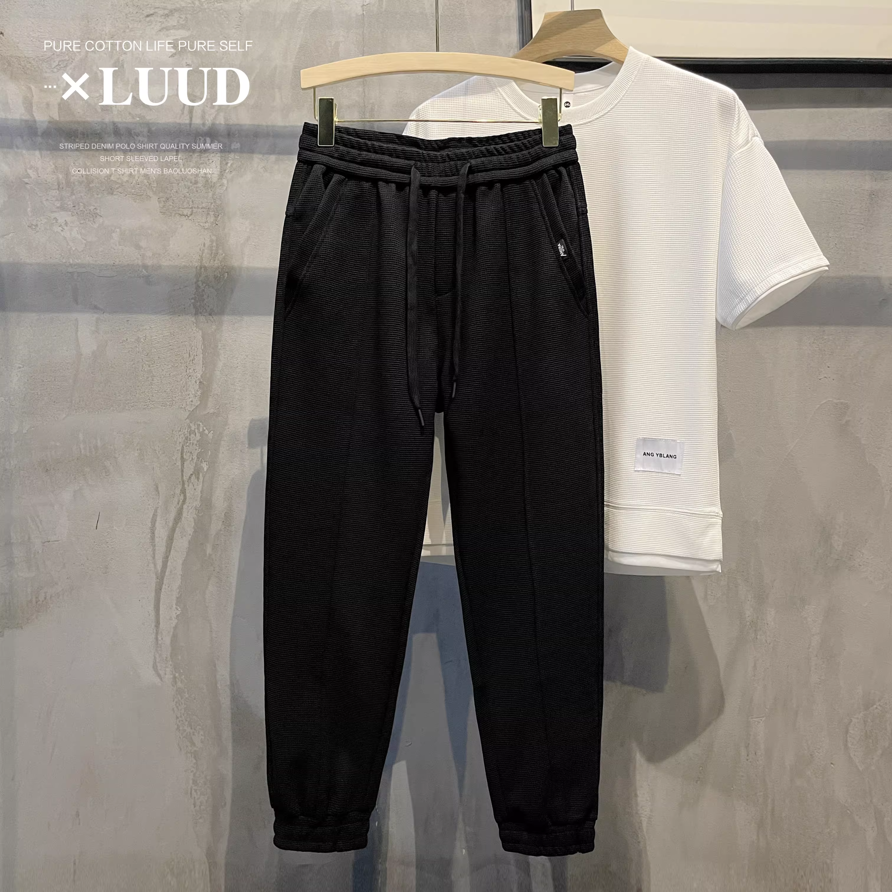 Quần jogger nam chất liệu waffle trơn màu, dáng thẳng, phong cách thường ngày, retro, chất liệu mềm mại, thoáng khí.