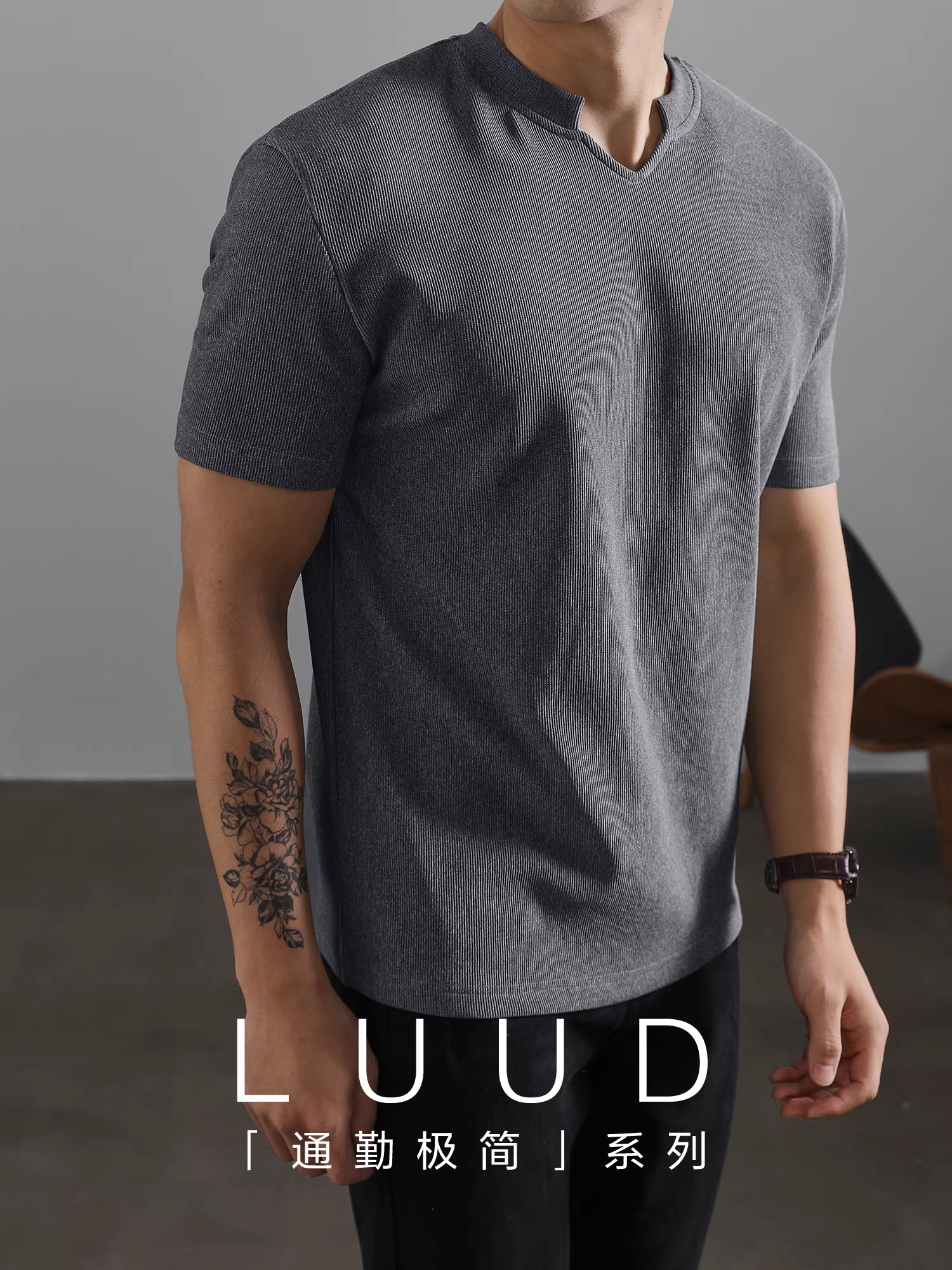 Áo thun nam tay ngắn thể thao mùa hè LUUD họa tiết sọc dọc hợp thời trang chống nhăn không cần là cổ chữ V màu xám áo thường ngày