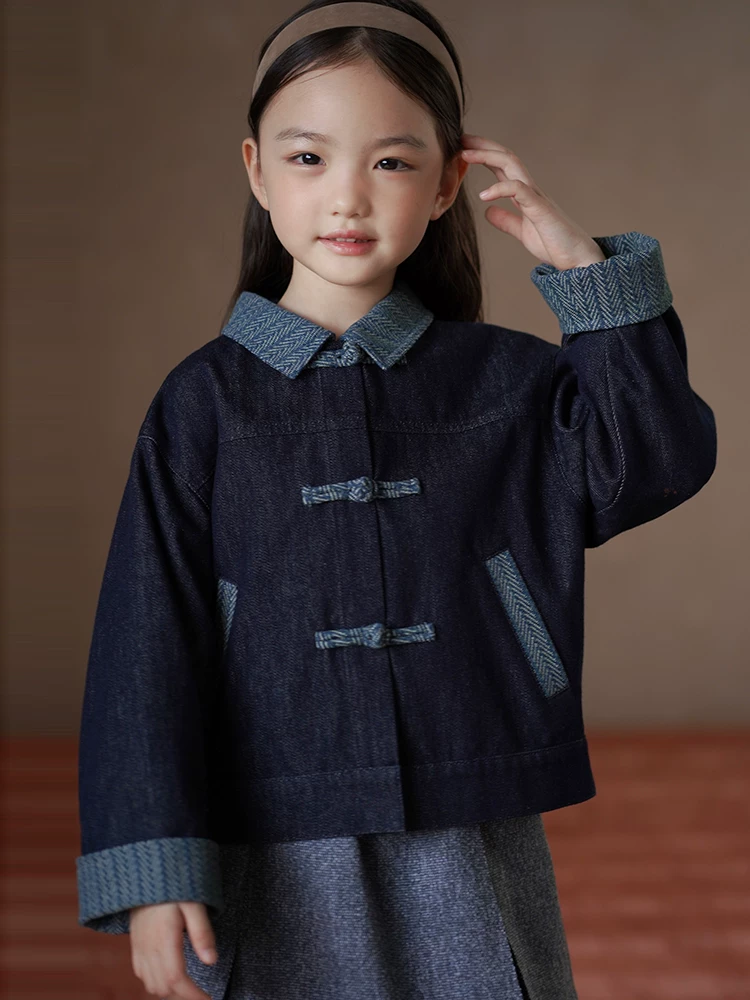 Quần áo trẻ em mùa thu phong cách mới áo khoác phong cách Trung Hoa mới quần âu bé trai và bé gái bộ đồ denim mùa xuân và mùa thu