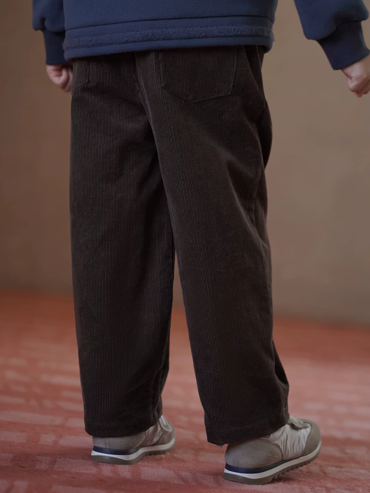 Quần áo trẻ em mùa thu đông quần dài trẻ em quần dài cotton rộng rãi quần thường ngày bé trai và bé gái quần cà rốt vải nhung màu cà phê