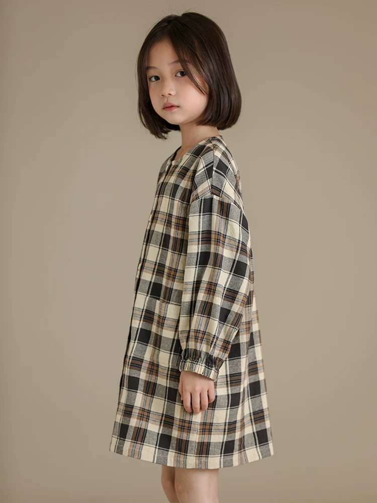 Hazi Quần Áo Trẻ Em Mùa Đông Hàng Mới Về Nữ Phong Cách Cha Mẹ-Con Cotton Nguyên Chất Thường Ngày Retro Dài Tay Cho Bé Áo Sơ Mi Kẻ Sọc đầm