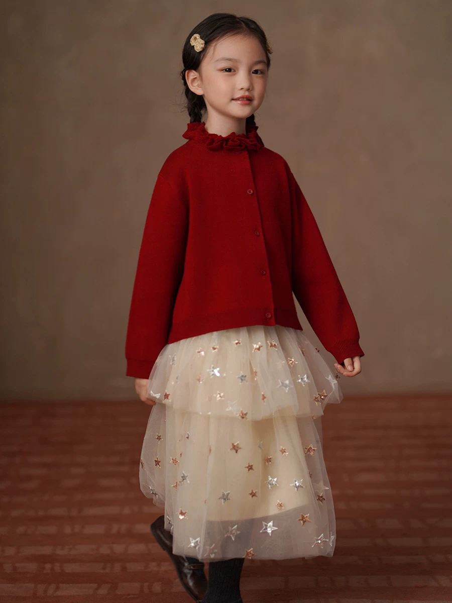 Áo len đỏ cổ bèo nhún dễ thương cho bé gái, kiểu dáng thời trang năm mới, áo len dệt kim