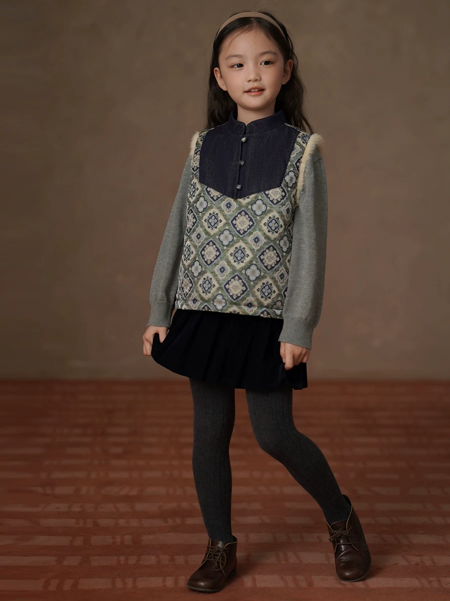 Quần áo mùa đông cho trẻ em Áo vest có đệm có đường khâu jacquard, quần áo cotton phong cách Trung Quốc mới cho bé trai và bé gái, trang phục năm mới mẫu mới