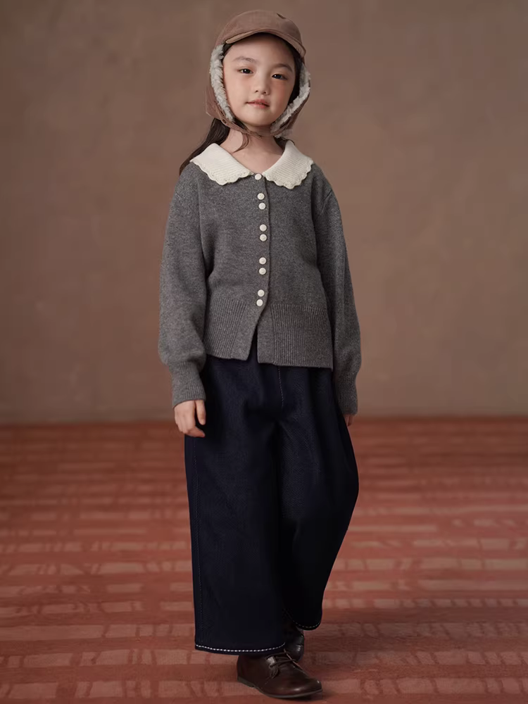 Quần áo trẻ em mùa thu đông phong cách Hàn Quốc áo len dệt kim cho bé gái áo len len cổ búp bê áo len cho bé gái