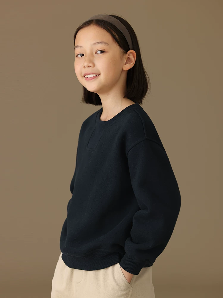 Quần áo trẻ em Hazi Thu Đông Sản phẩm mới 470G Cotton chải kỹ màu trơn Áo len lông cừu trẻ em cổ tròn dài tay