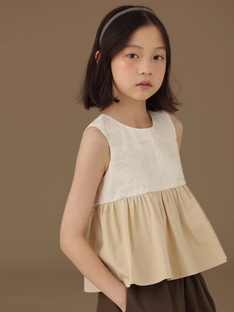 Áo gile cotton thêu dễ thương cho bé gái, kiểu mới hè 2025