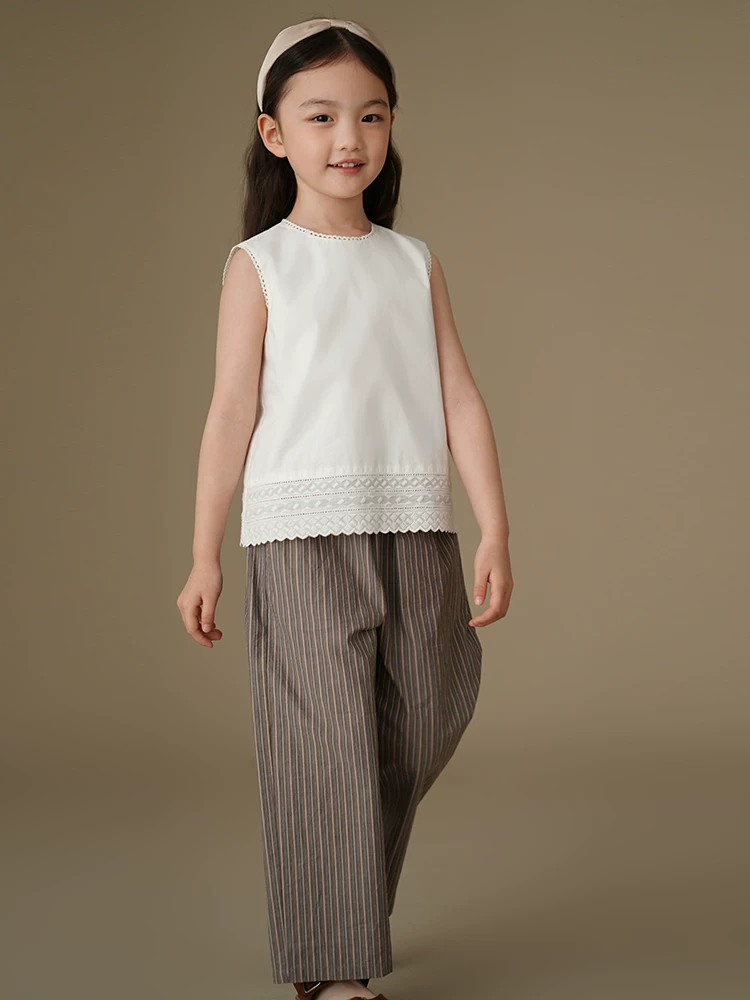 Quần áo trẻ em mùa hè áo trắng cotton thân thiện với da áo vest thường ngày áo lót bé gái 25 mùa hè kiểu dáng mới