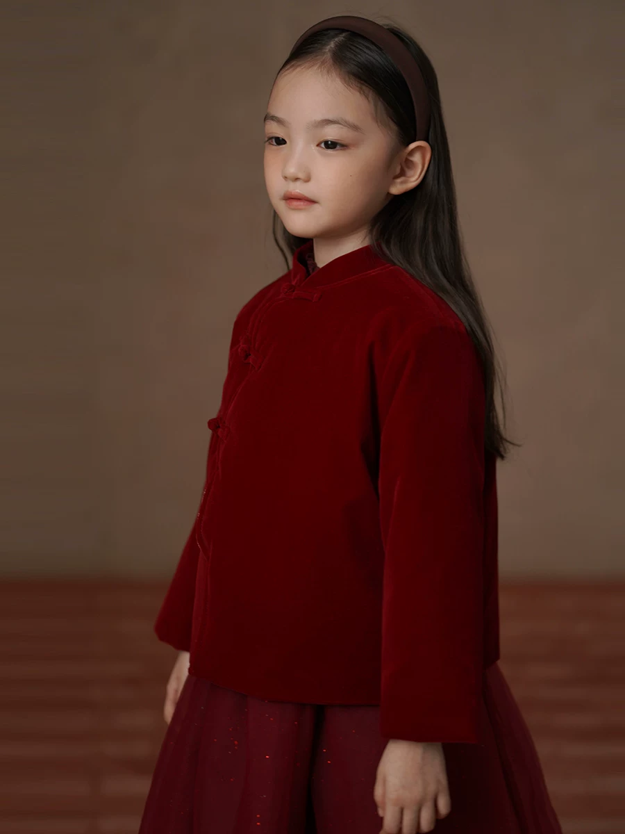 Quần áo mùa đông cho trẻ em Áo khoác cotton dày dặn mới ấm áp kiểu Trung Quốc mới cho bé gái Áo khoác màu đỏ Trang phục năm mới của bé gái