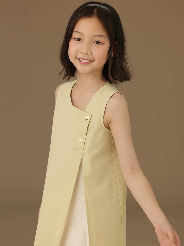 Quần áo trẻ em mùa hè váy vest màu vàng nhạt màu xanh lá cây váy dáng rộng giản dị dành cho trẻ lớn hơn mang lại cảm giác cao cấp