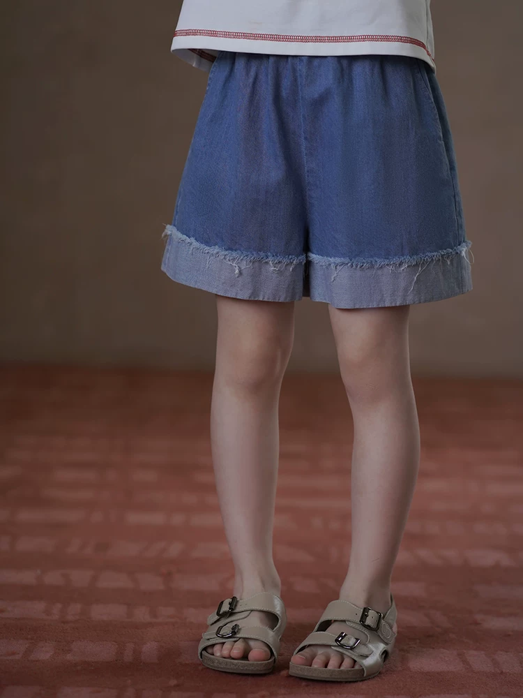Quần short trẻ em mỏng mùa hè, quần short cotton thông thường thân thiện với làn da, quần short denim cho bé gái, kiểu dáng cổ điển đa năng.
