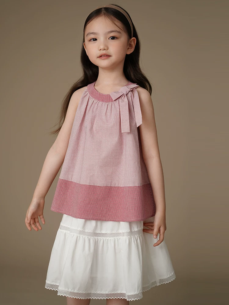 Áo sơ mi mỏng mùa hè cho trẻ em, áo không tay kẻ sọc đỏ kiểu Nhật, áo vest bé gái với thiết kế đơn giản.