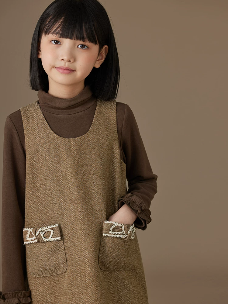 Hazi Quần Áo Trẻ Em Mùa Thu Đông Áo Vest Trẻ Em Đầm Retro Thiết Kế Màu Kaki Đầm Không Tay Nữ Thu Đông Phong Cách Mới