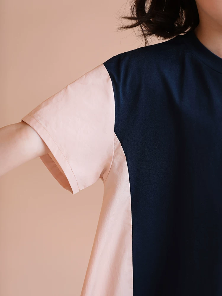 Quần áo trẻ em Hazi Mùa hè Mới Phong cách cha mẹ và con gái Váy ngắn tay màu trơn cổ tròn cotton nguyên chất dáng rộng đơn giản