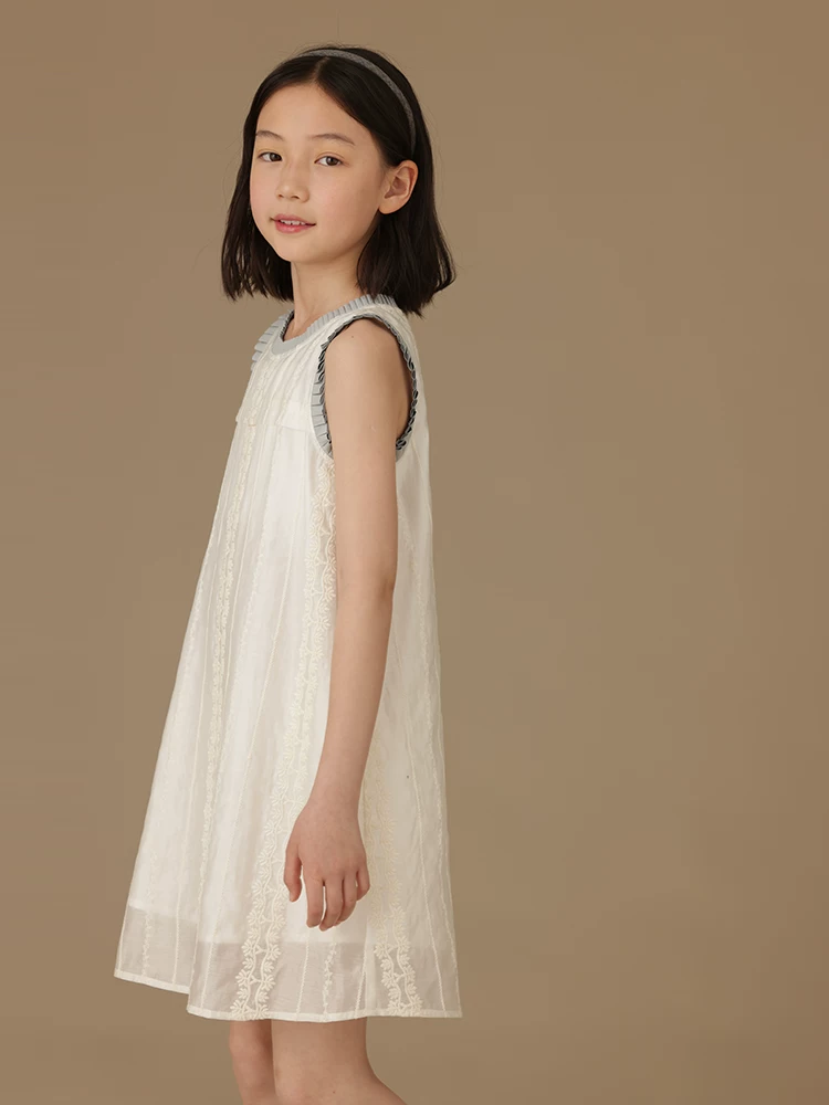 Quần áo trẻ em váy vest trắng thêu họa tiết cổ tích dành cho trẻ lớn, váy mùa hè cho bé gái, cảm giác cao cấp.