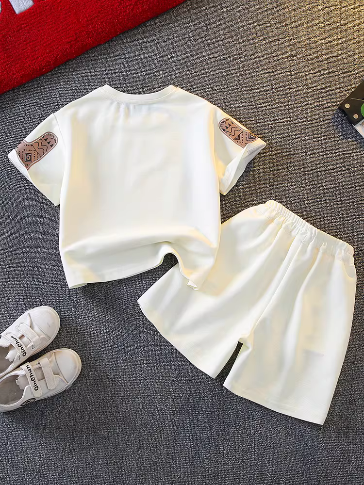 Bộ trang phục mùa hè cho bé trai, quần áo trẻ em, bộ hai mảnh ngắn tay mùa hè, phong cách mùa hè trẻ em hợp thời trang mới 2025, phiên bản Hàn Quốc, mát mẻ và sành điệu.