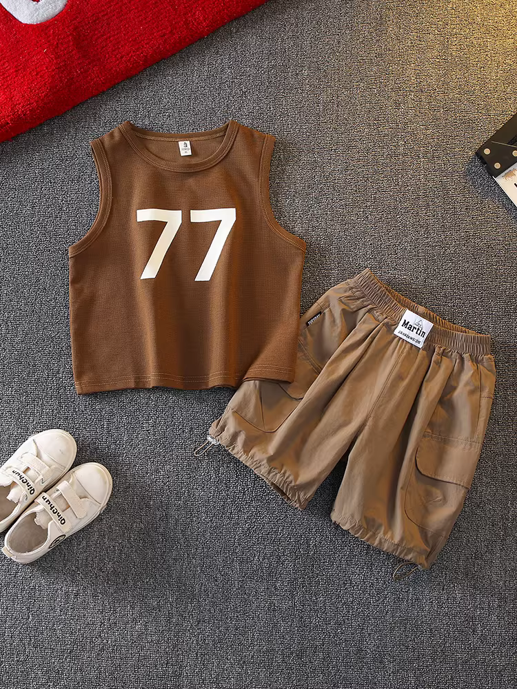Bộ đồ hè bé trai 2025 kiểu mới, áo ba lỗ thể thao mát mẻ, bộ hai mảnh thời trang cho bé trai