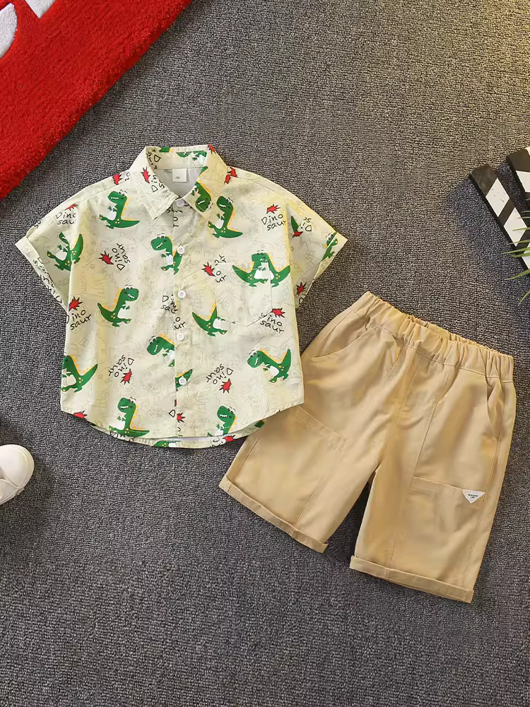 Bộ áo thun ngắn tay bé trai 2025, thời trang mới, quần áo trẻ em mùa hè, thời trang trẻ nhỏ, trang phục mùa hè cho bé