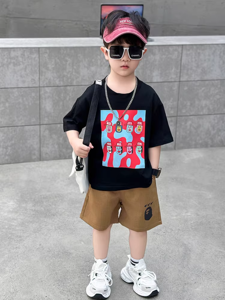 Trang phục mùa hè cho bé trai đẹp trai năm 2025, kiểu mới dành cho bé trai từ 1-5 tuổi, áo thun ngắn tay thời trang cho mùa hè.