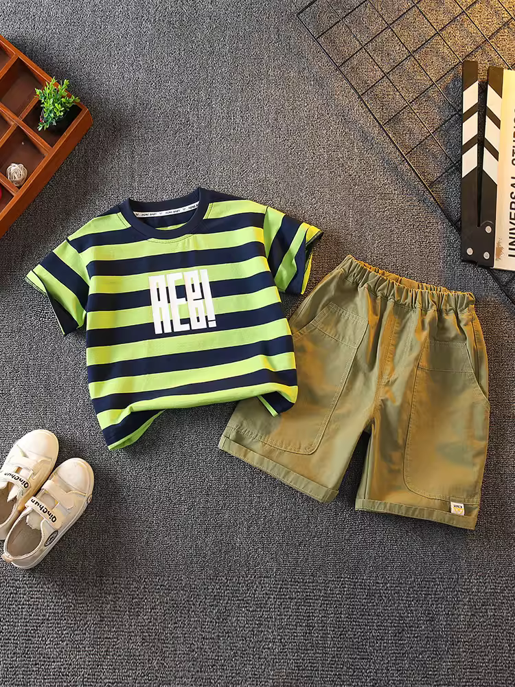 Trang phục mùa hè cho bé trai 2025, quần áo thể thao ngắn tay, phong cách đường phố năng động, quần áo mùa hè cho bé trai, quần áo trẻ em