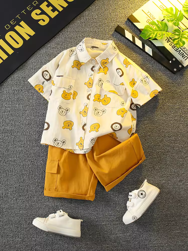 Bộ đồ hè bé trai 2025 kiểu mới, thời trang trẻ em, quần áo trẻ nhỏ sành điệu, chất liệu cotton và linen, bộ hai mảnh tay ngắn, phong cách thường ngày