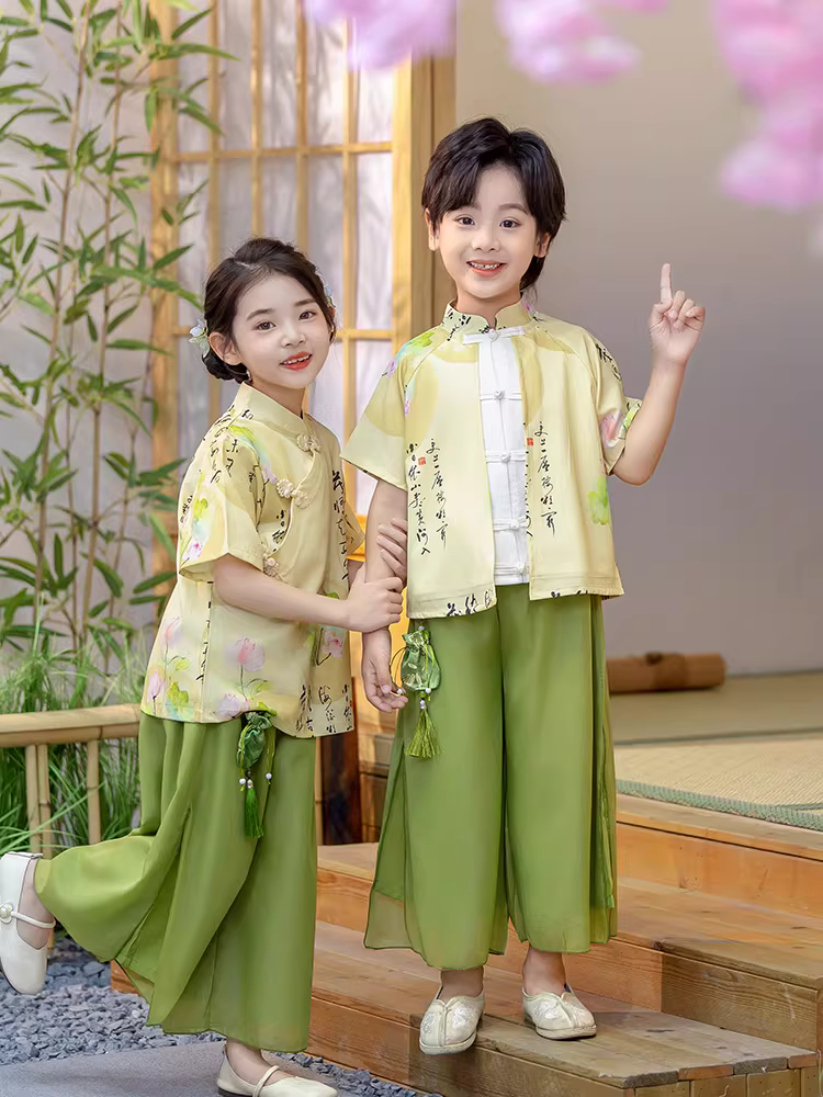 Trang phục biểu diễn truyền thống của học sinh tiểu học, bộ đồ Hanfu trẻ em, trang phục cải tiến phong cách Trung Hoa thời nhà Đường cho mẫu giáo mùa xuân thu 2025.
