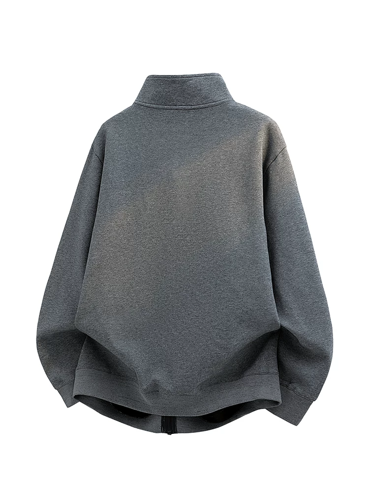 Áo khoác cổ đứng thiết kế sọc thời thượng của thương hiệu Jeanswest dành cho nam, áo khoác ngoài cao cấp phong cách Mỹ mùa thu đông.