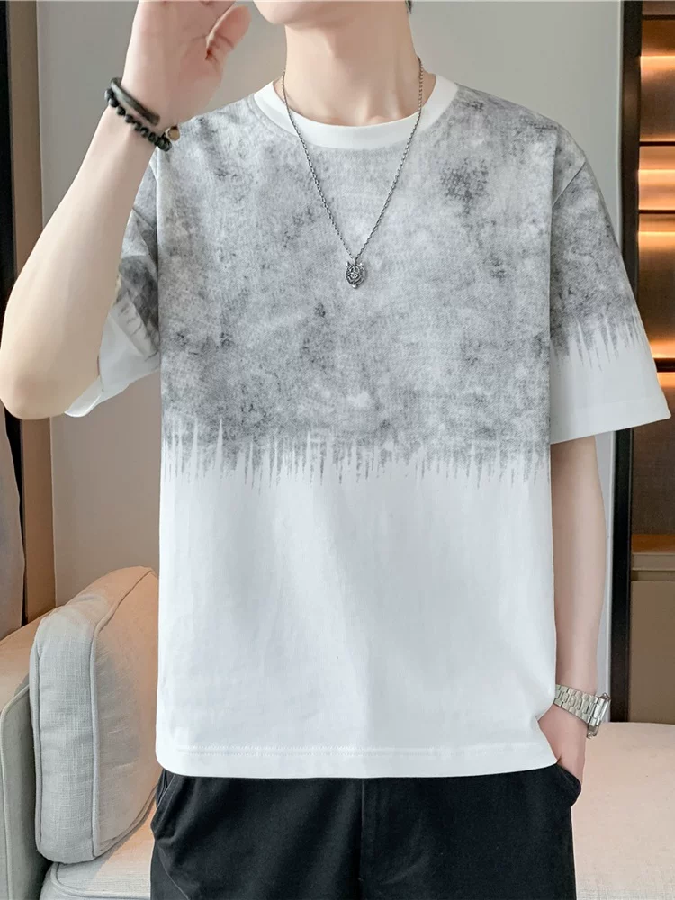 Áo thun ngắn tay cổ tròn phong cách Mỹ của Jeanswest dành cho nam, áo thun dáng rộng thương hiệu hợp thời trang mùa xuân hè.