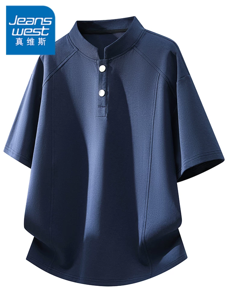 Áo thun nam cổ Henley kiểu Mỹ của Jeanswest, màu trơn, mẫu mới hè 2026, chất liệu cao cấp, tay ngắn rộng rãi và thoáng khí.