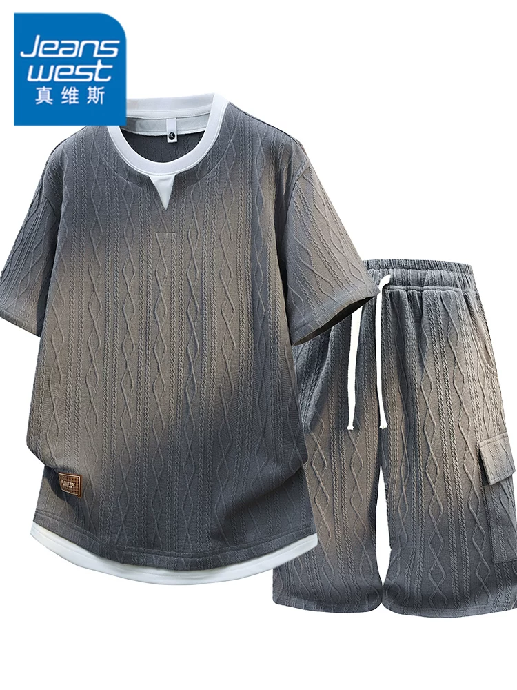 Bộ đồ hai mảnh giả hai mảnh cổ tròn tay ngắn phong cách Mỹ của Jeanswest dành cho nam, bộ đồ hai mảnh rộng rãi, thoáng khí, hợp thời trang cao cấp mùa hè.
