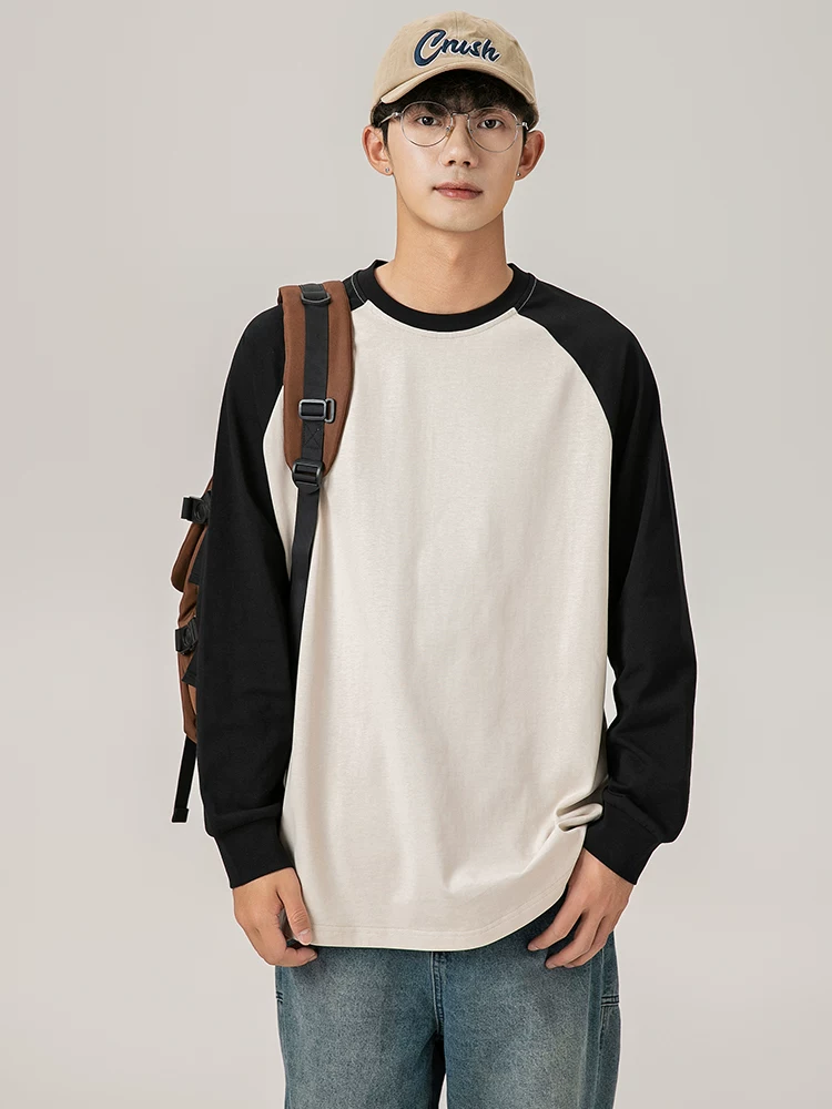 Áo nỉ cổ tròn phối màu của Jeanswest dành cho nam, áo thun dài tay kiểu dáng thời trang thu đông.