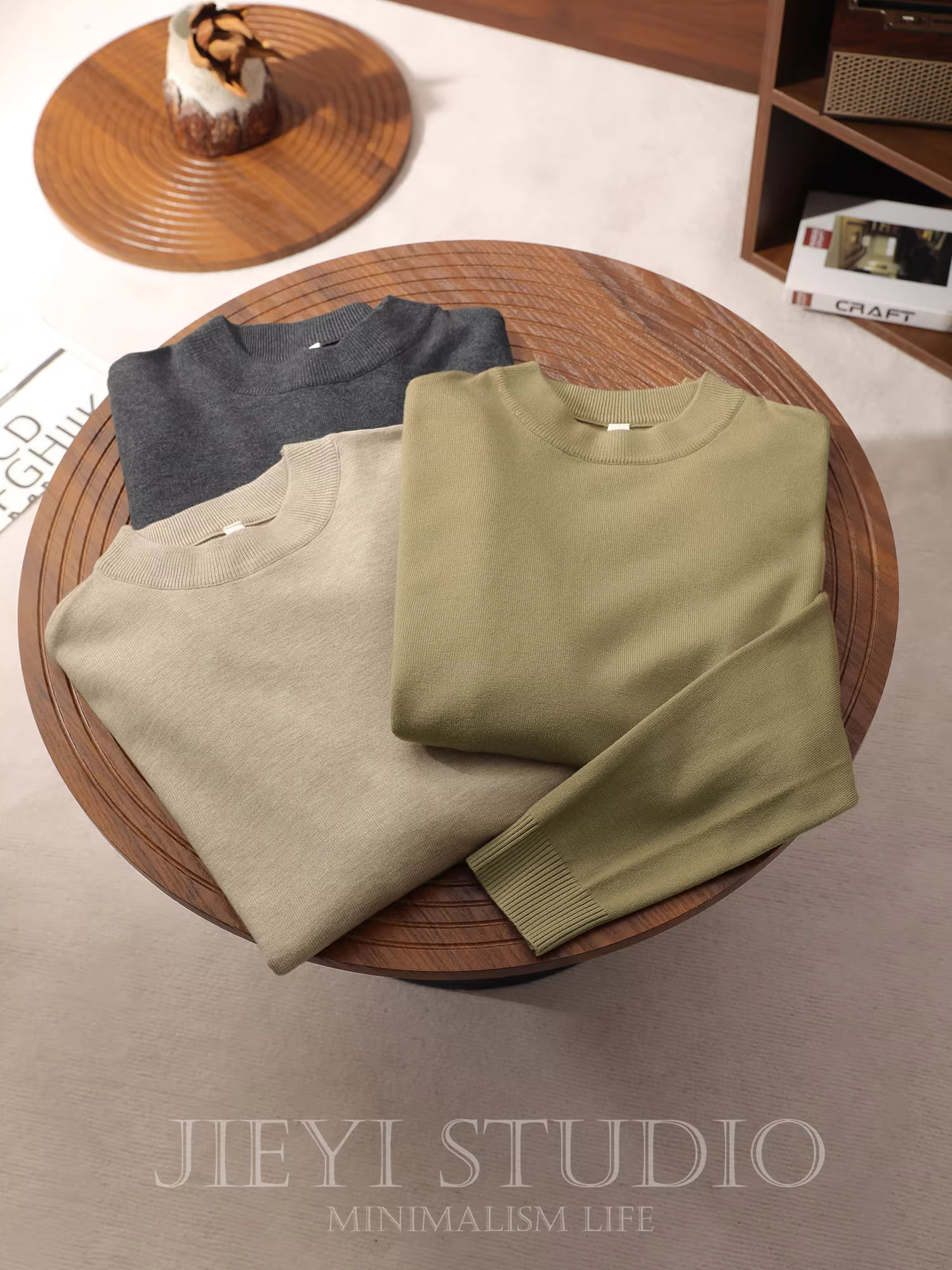 Áo len dệt kim dài tay màu xanh lá cây JIEYI, cổ giả nhỏ, chất liệu len sợi tổng hợp mới dành cho nam giới trẻ trung, hợp thời trang mùa thu đông.