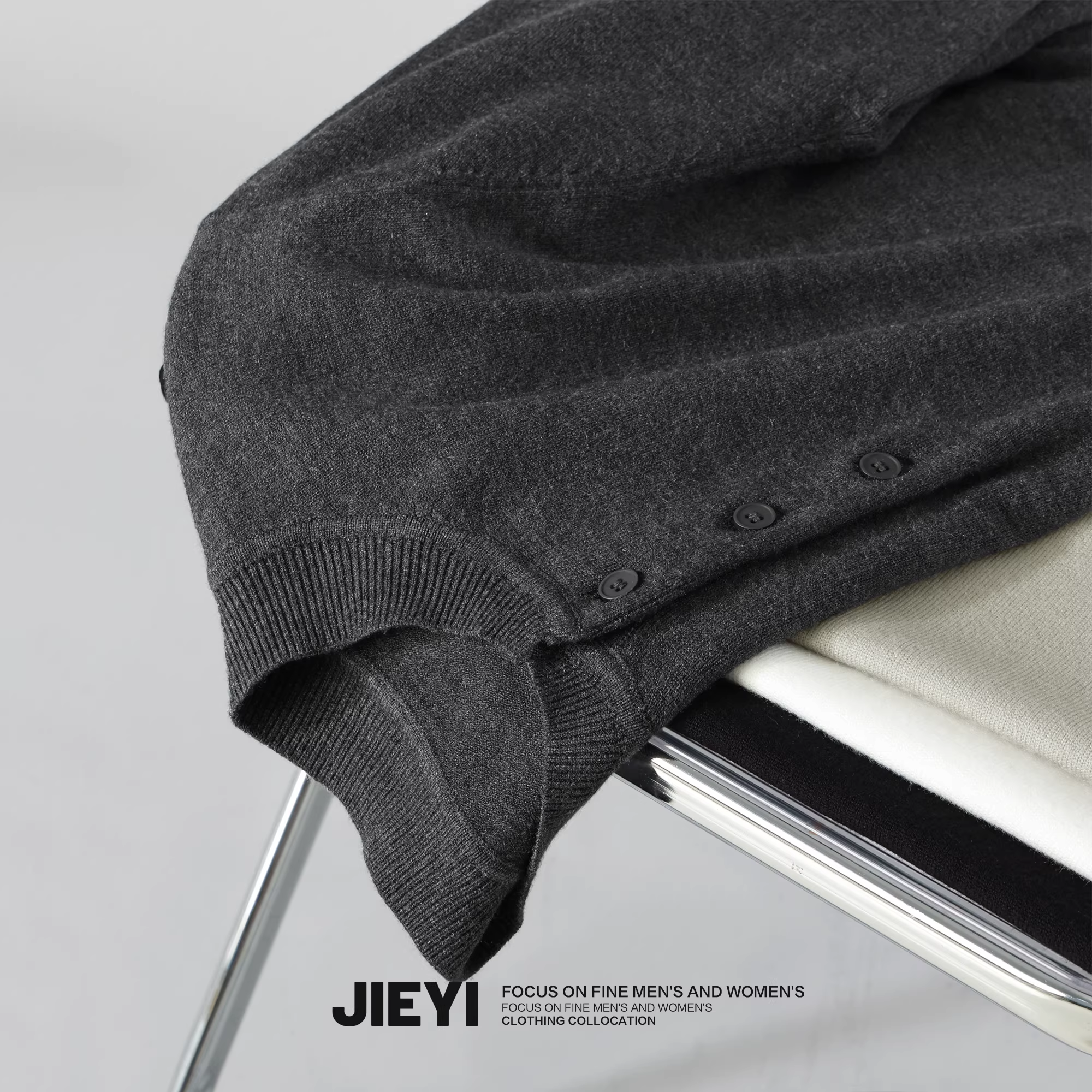 Áo len nam cao cấp, màu trơn, dáng ôm, cổ Henry cài nút, đa năng, có thể mặc một mình.