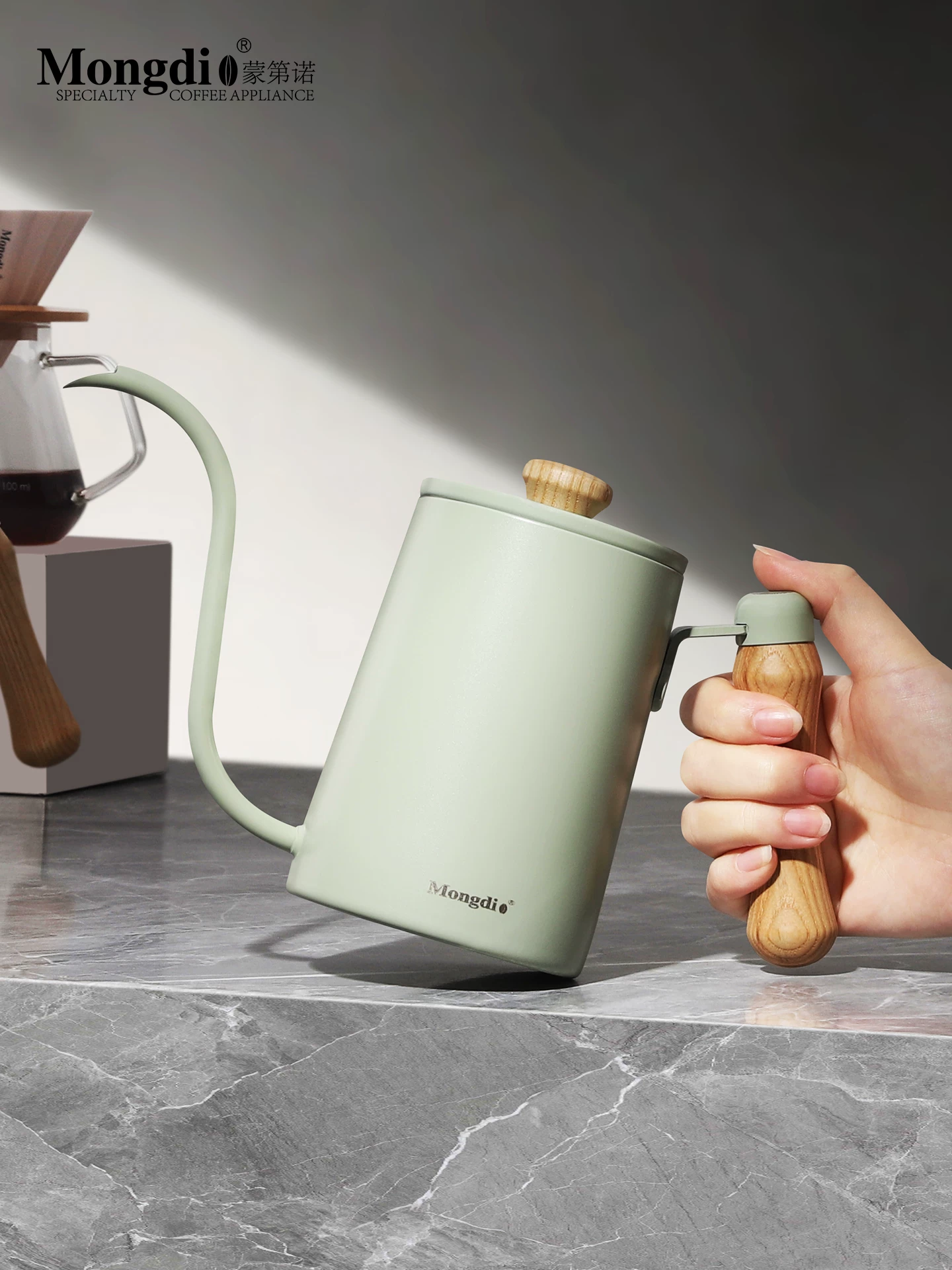 Ấm pha cà phê kiểu Pour-over, ấm pha cà phê kiểu Pour-over có vòi dài, tay cầm bằng gỗ, thép không gỉ, ấm pha cà phê kiểu Pour-over có vòi hẹp.