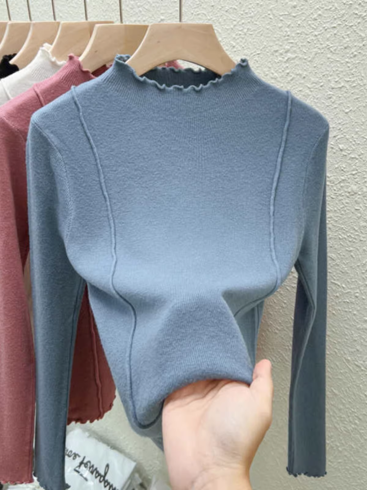 Giảm giá thanh lý quần áo nữ châu Âu, áo len cổ cao nửa cổ giảm giá, áo len chui đầu cho mùa thu đông, áo ấm.