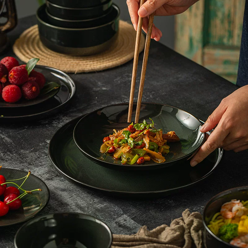 Bộ đồ ăn kiểu cổ điển Jingdezhen, bát và đĩa gốm nung lò, bát và đĩa sáng tạo kiểu Nhật, bát và đũa gia dụng, phong cách Thiền Trung Quốc.