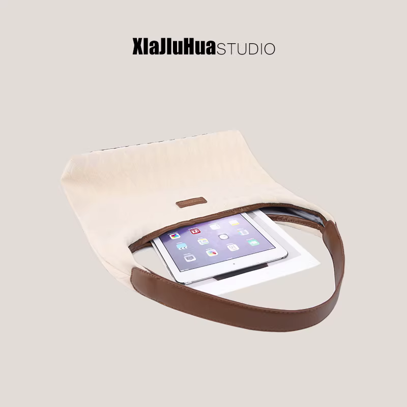 Túi đeo vai nữ DrinKing 2025, kiểu dáng mới thời thượng, chất liệu canvas may chần, dung tích lớn, đeo chéo.