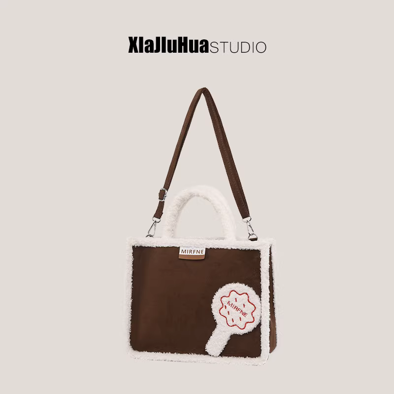 Túi xách len cừu cao cấp DrinKing mẫu thu/đông 2025, đeo vai/chéo, dung tích lớn